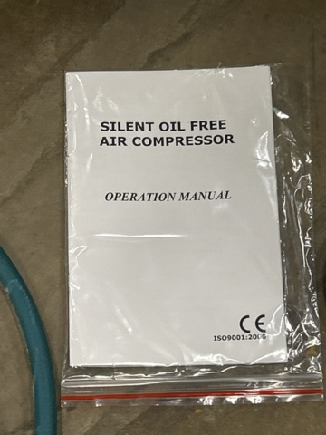 1305242-7 Air compressor with accessories - Silent Air Compressor DA7002 - 2017