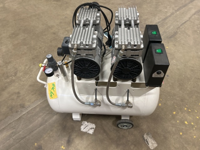 1305242-9 Air compressor with accessories - Silent Air Compressor DA7002 - 2017