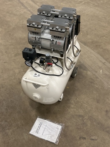 1305244-2 Air compressor with accessories - Silent Air Compressor DA7002 - 2015