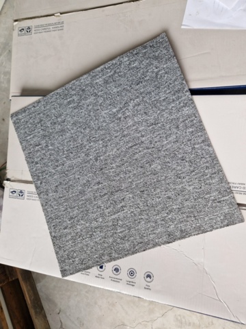 1461573-2 Carpets/tiles 60 m² - F-01 (Grey)