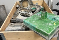 1426943 Stamping bowls