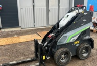 1426949 Battery-powered mini loader SHERPA Z10 E200