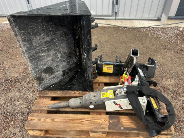 1426949-20 Battery-powered mini loader SHERPA Z10 E200