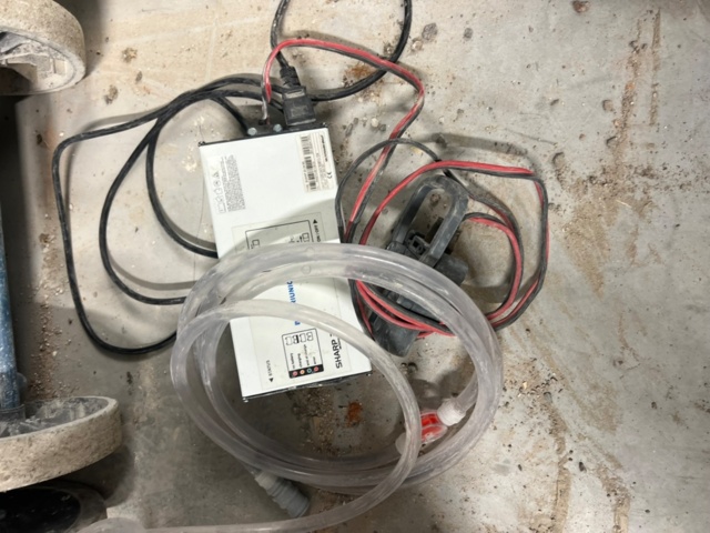 1426949-34 Battery-powered mini loader SHERPA Z10 E200