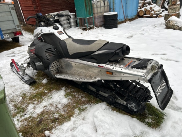 992770-4 Snöskoter Yamaha FX Nytro XTX -2009