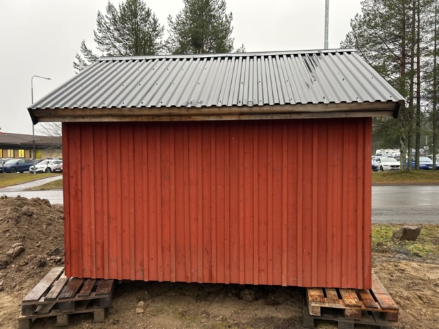 992772-2 Storage shed