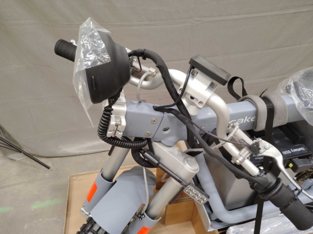 1401732-5 Elmoped CAKE Ösa Flex :work