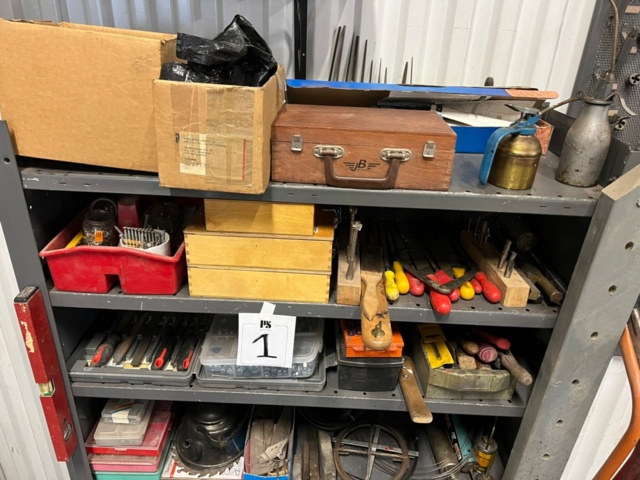 1426801-2 Warehouse shelf with contents