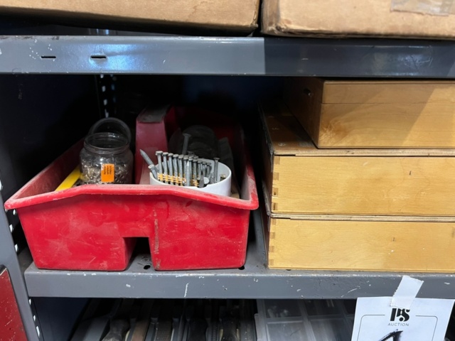 1426801-4 Warehouse shelf with contents