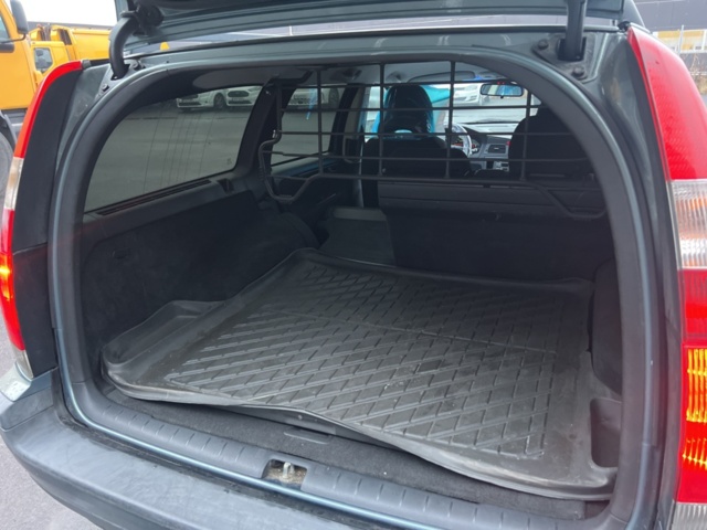 1351372-11 Volvo V70 2.4 Manuell, 140hk, -2002