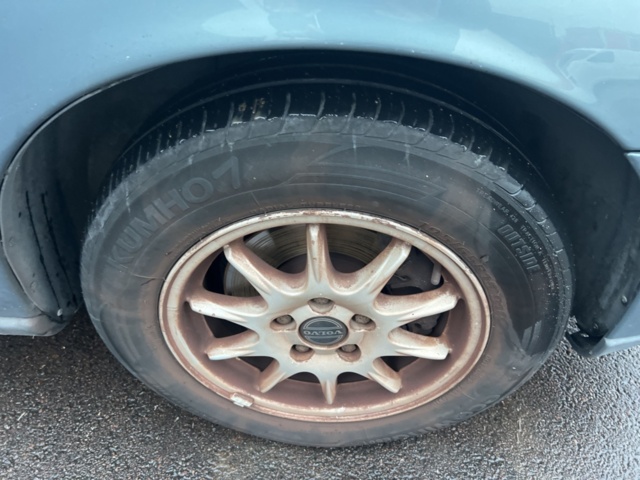 1351372-15 Volvo V70 2.4 Manuell, 140hk, -2002