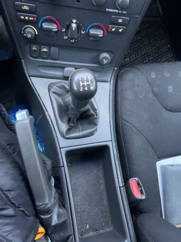 1351372-27 Volvo V70 2.4 Manuell, 140hk, -2002