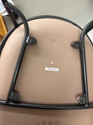 1442246-4 Bord och stolar 2st