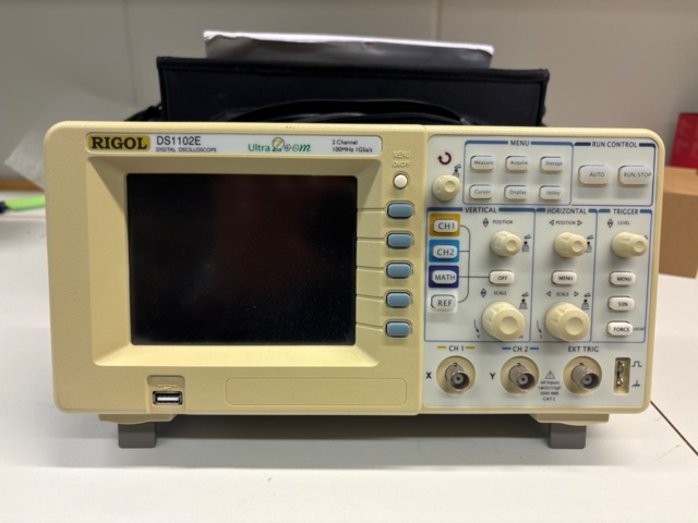 1442252-2 Oscilloscope Rigol DS1102E