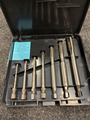 1461738-3 Gängtappar M3-M12, Völkel