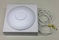 1442260 Wifi puck Unifi Professional