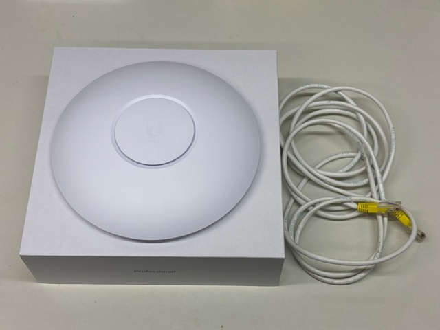 1442260-1 Wifi puck Unifi Professional