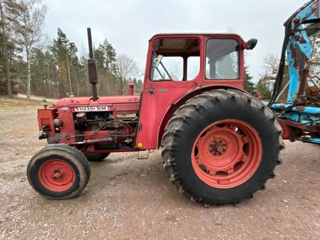 1407998-4 Tractor with forestry trailer & HIAB crane - BM Volvo Boxer 350 -1963