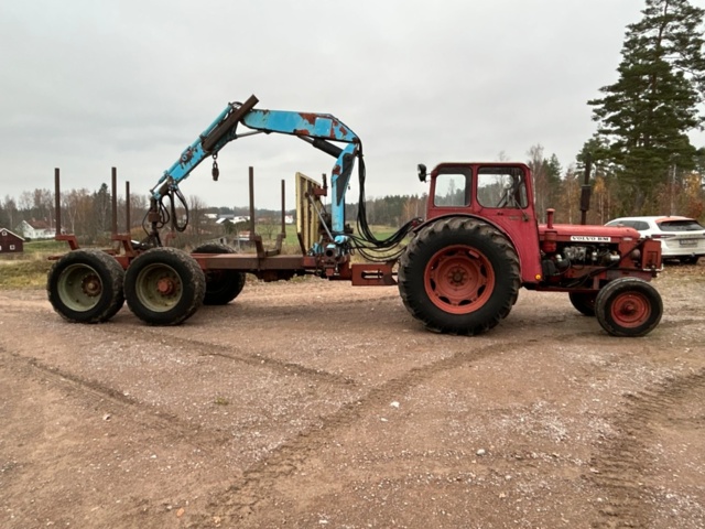 1407998-12 Tractor with forestry trailer & HIAB crane - BM Volvo Boxer 350 -1963