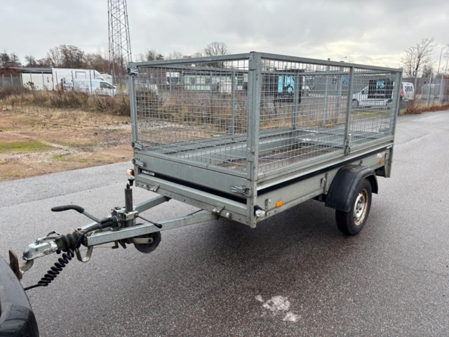 918920-1 Trailer - Thule B02