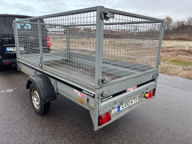 918920-3 Trailer - Thule B02