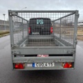 918920-4 Trailer - Thule B02