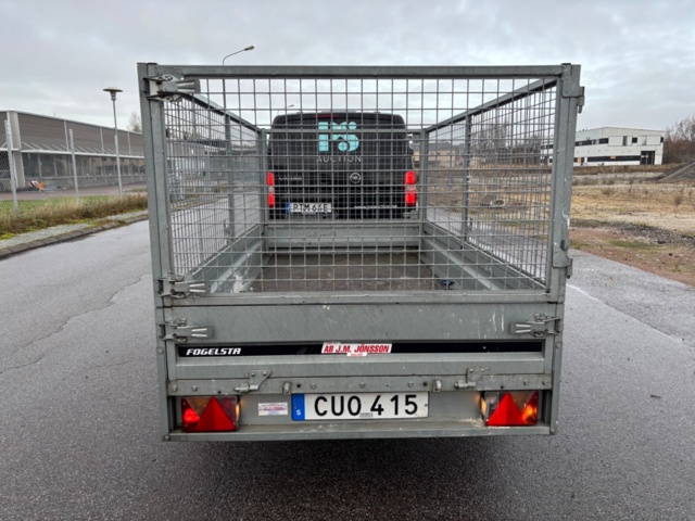 918920-4 Trailer - Thule B02