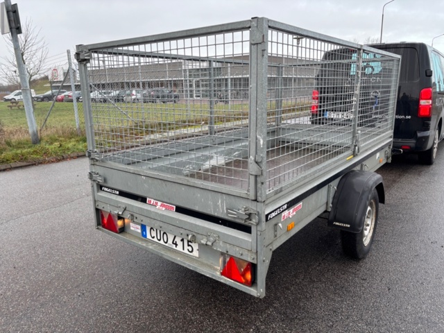 918920-5 Trailer - Thule B02