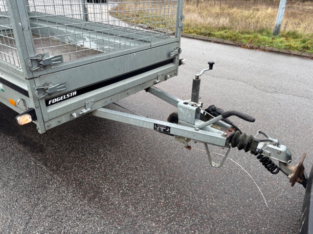 918920-7 Trailer - Thule B02