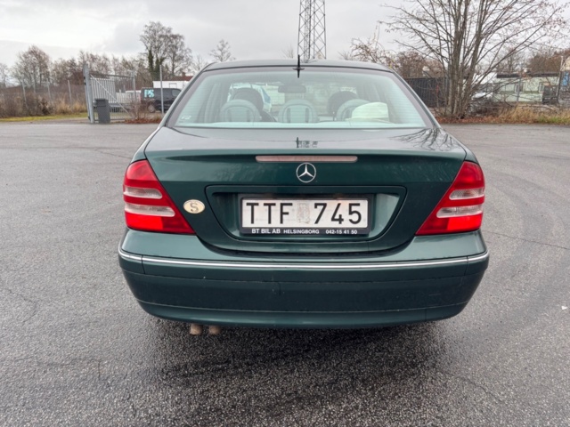 918922-4 Mercedes-Benz C 320 Automatic, 218hp, 2000