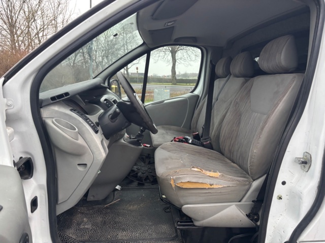 918923-9 Nissan Primastar 2.9t 2.0 dCi Manuell, 114hk, 2008