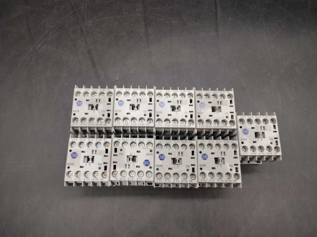 1460599-1 Kopplingsreläer 9 st – Allen-Bradley, modell K09