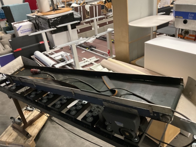 1406981-1 Transportör