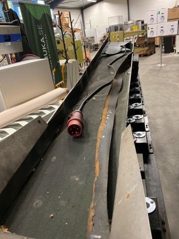 1406981-4 Transportör