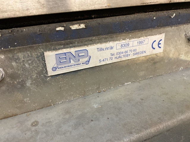 1406981-10 Transportör