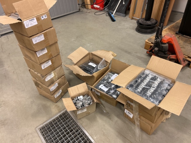 1435559-1 Installationsfästen för solcellspaneler Novotegra