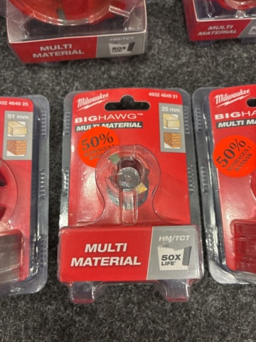 1462028-7 Hole saw Milwaukee 25-76mm