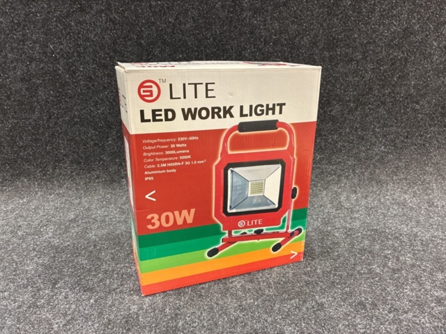 1462039-1 Arbetslampa LITE 30W