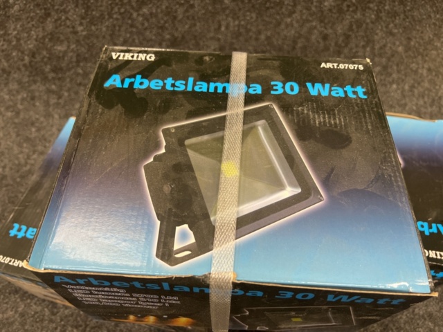 1462085-5 3 pcs Viking work lamps
