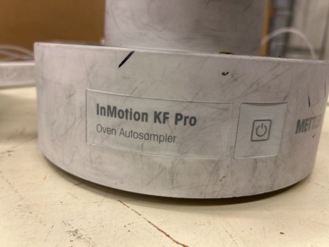 1435560-3 Titrator Mettler Toledo Compact C30S med autosampler InMotion KF Pro Oven