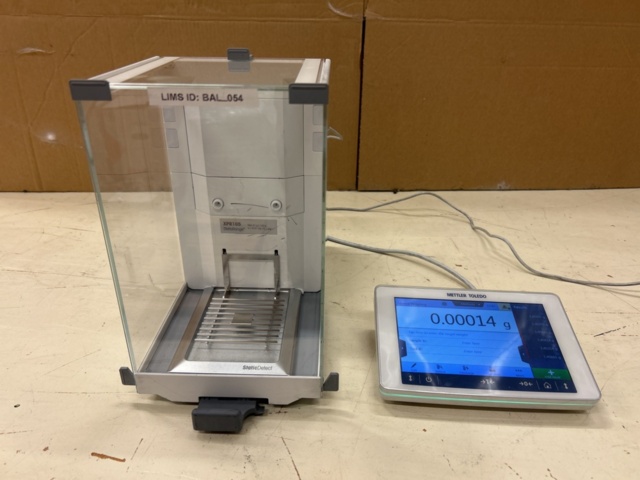 1435561-1 Analytisk laboratorievåg - Mettler Toledo XPR105DR