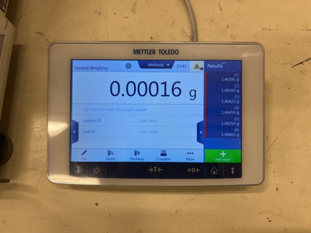 1435561-9 Analytisk laboratorievåg - Mettler Toledo XPR105DR