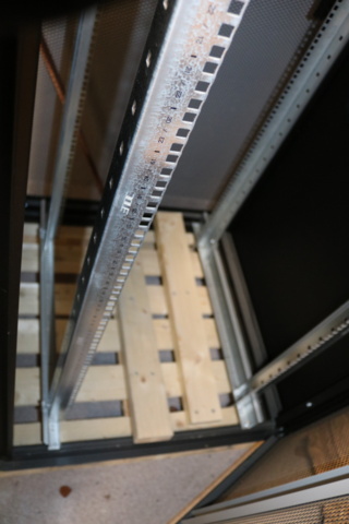 1416733-12 IT-Serverskåp ENOC 800x800x2000 (Nytt)