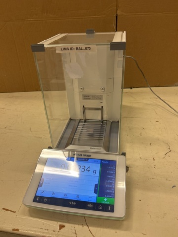 1435562-1 Analytisk laboratorievåg - Mettler Toledo XPR105DR