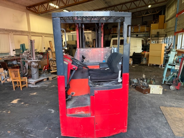 1460236-3 Skjutstativstruck - Lansing Frer 9