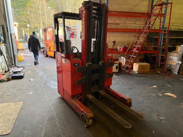 1460236-6 Skjutstativstruck - Lansing Frer 9