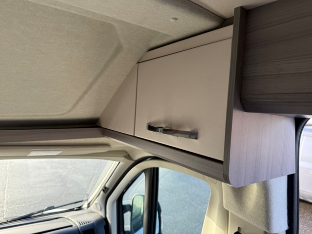 1460235-31 Hobby Vantana K 65 ET ONTOUR EDITION Long bed 2022