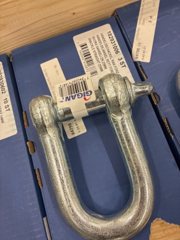 1462109-6 Shackles & carabiners, Gigant