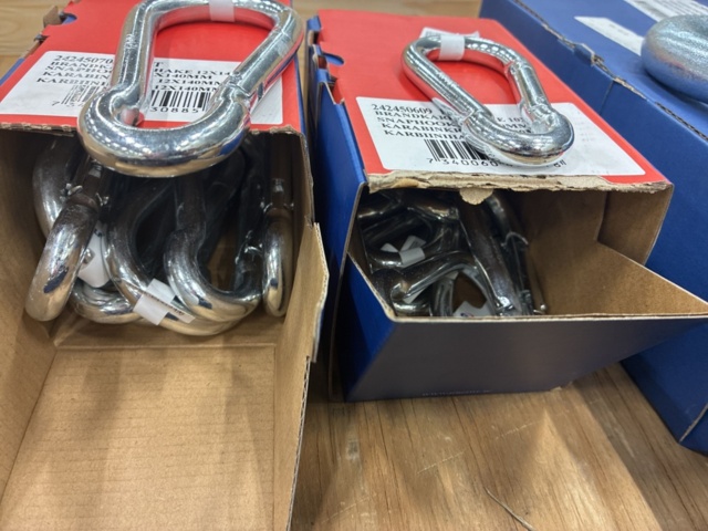 1462109-13 Shackles & carabiners, Gigant