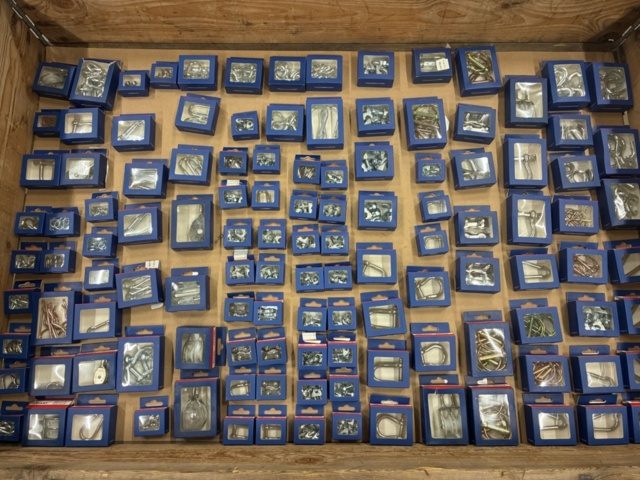 1462110-1 Ring pins, locking plates, wire locks, S-hooks, spring pins, etc.